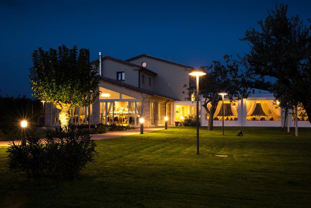 Locanda Borgognina Lucrezia Exterior photo