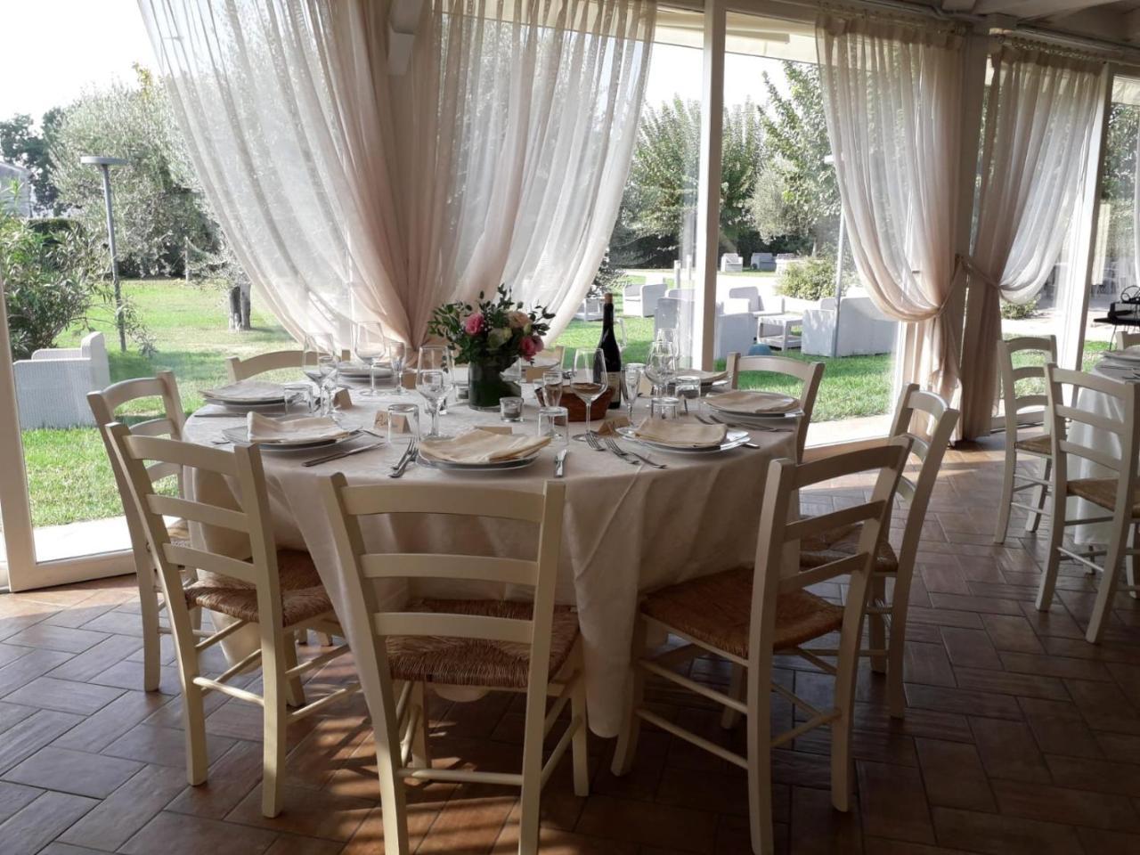 Locanda Borgognina Lucrezia Exterior photo